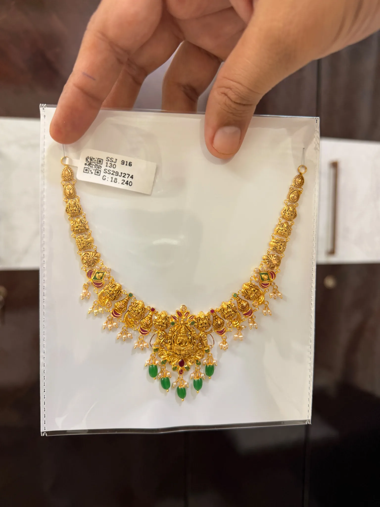 necklace — Necklaces